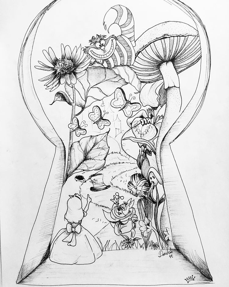 рисунок замочной скважины в Мир чудес Алисы